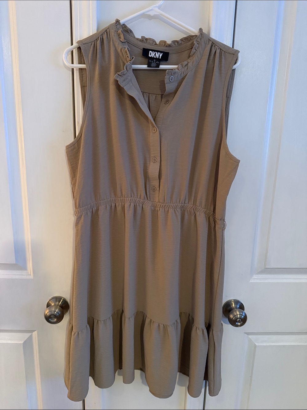 Dress subcategory identification